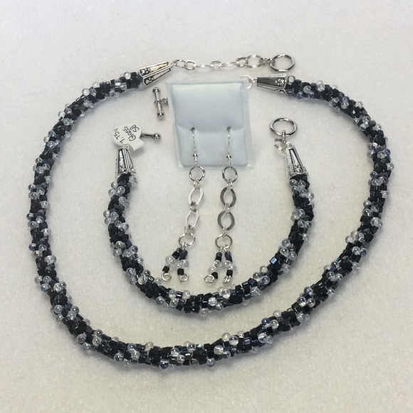 FINAL SALE PRICE Hand Created OOAK Blue, Black & AB Jewelry Set - Picture 1 of 6